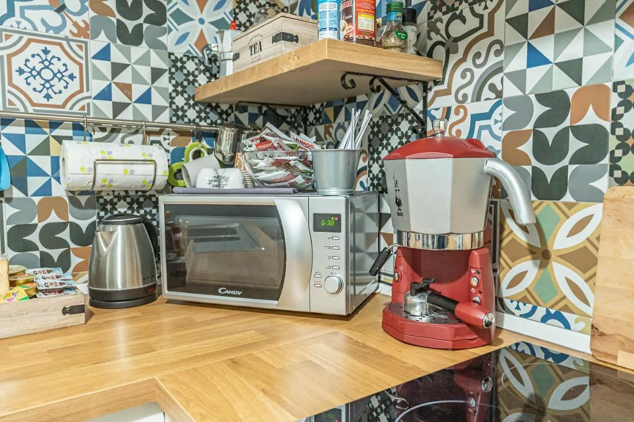Apartment Casa Vacanze Decumano 17 Naples Italy